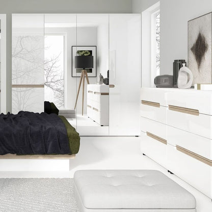 Furniture To Go Chelsea Bedroom 4 Door Wardrobe with Mirrors in White with a Truffle Oak Trim