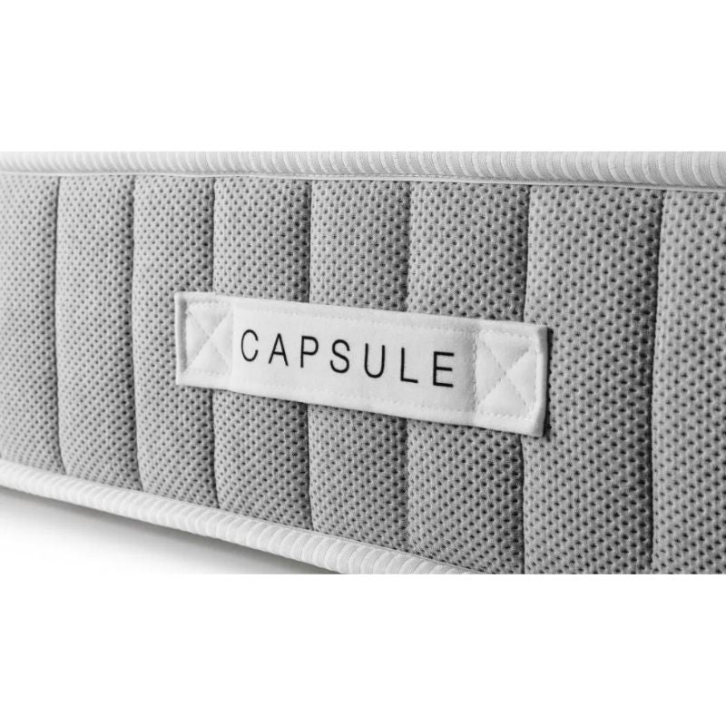 Julian Bowen Capsule 2000 Box Top Double Mattress