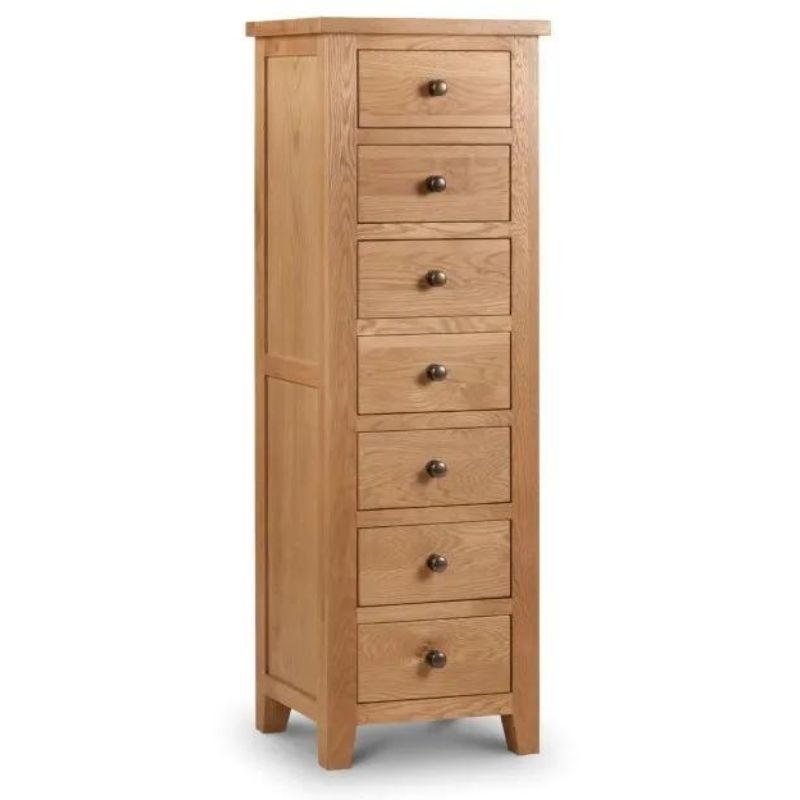 A solid wood oak chest of drawers showcasing a classic design and sturdy construction, perfect for any bedroom decor.